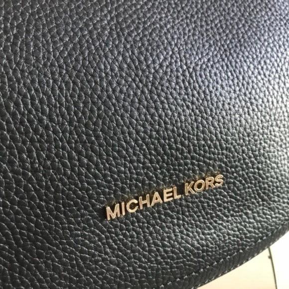 Michael Kors Lydia Black 90’s Shoulder Bag Purse - Picture 6 of 7